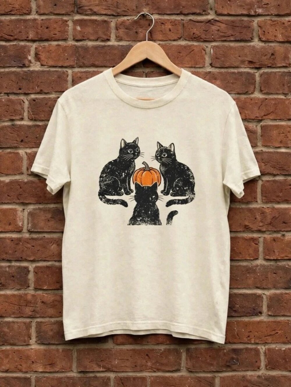 Black Cats Pumpkin T-Shirt Halloween Cream Tee